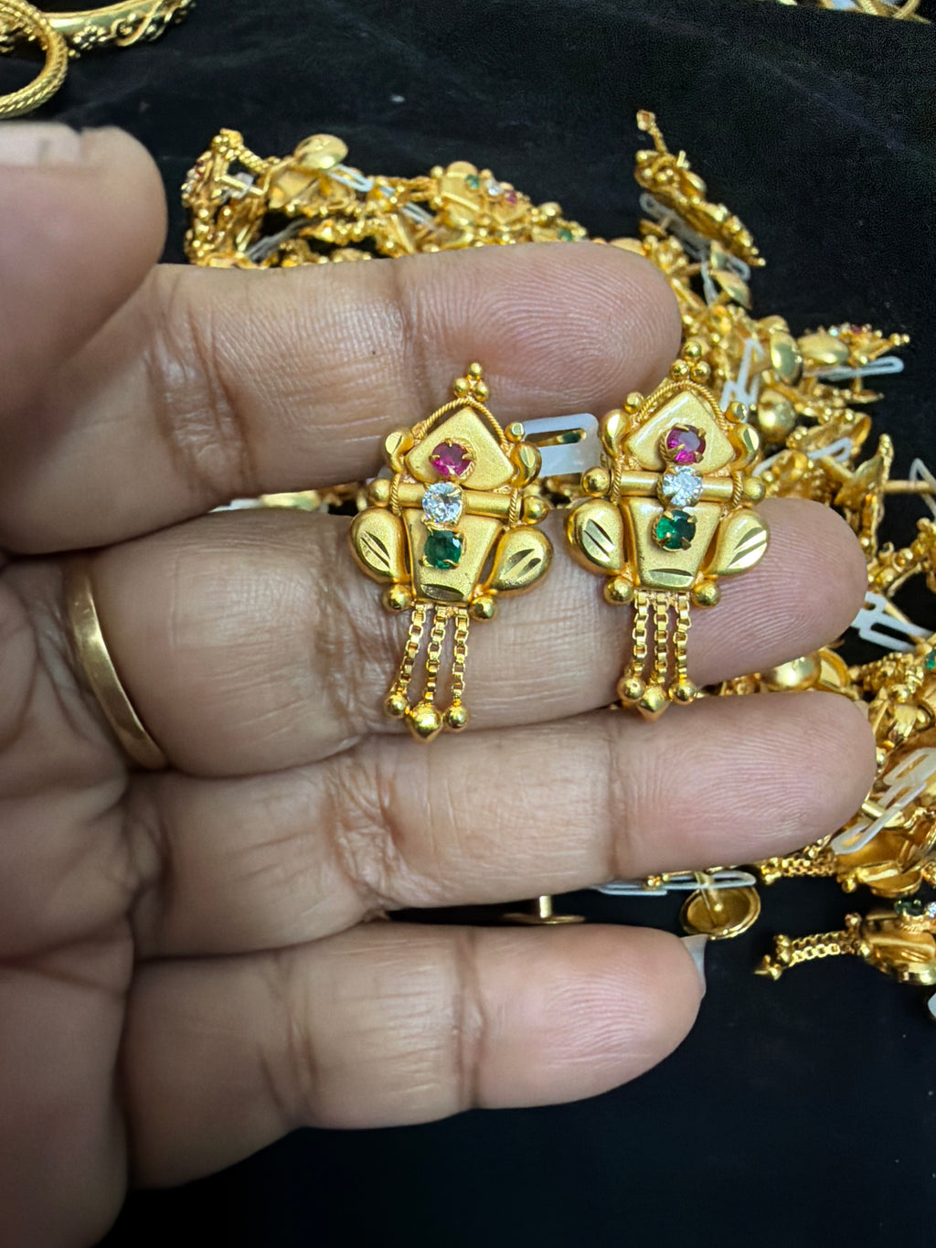 ￼Lc 011 ,pure impon beautiful earring