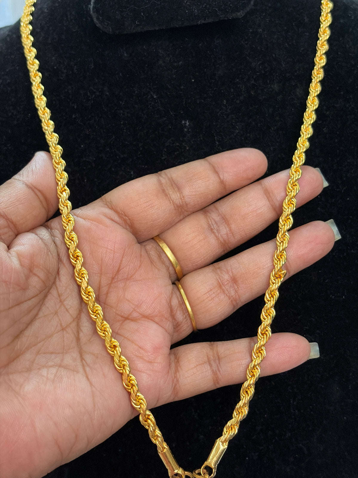 044, Impon chain with 150 mg gold polish, 4 poun , 26 inch